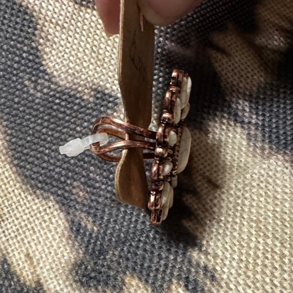 Tipi White and Brown Beaded Ring - Picture 3 of 4